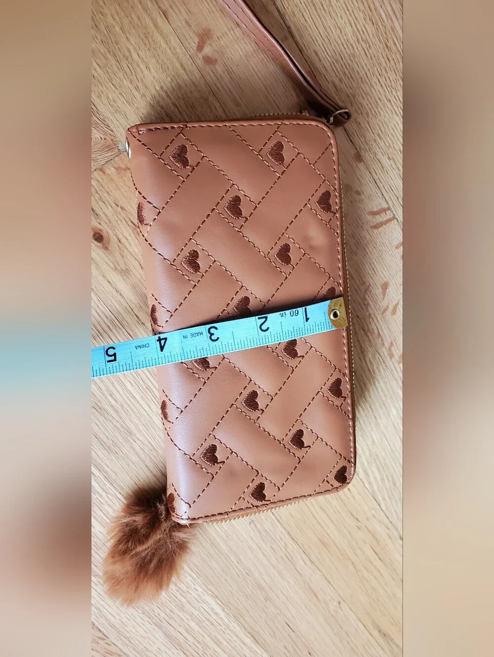 New Brown Quilted Heart Pattern Zip Wallet